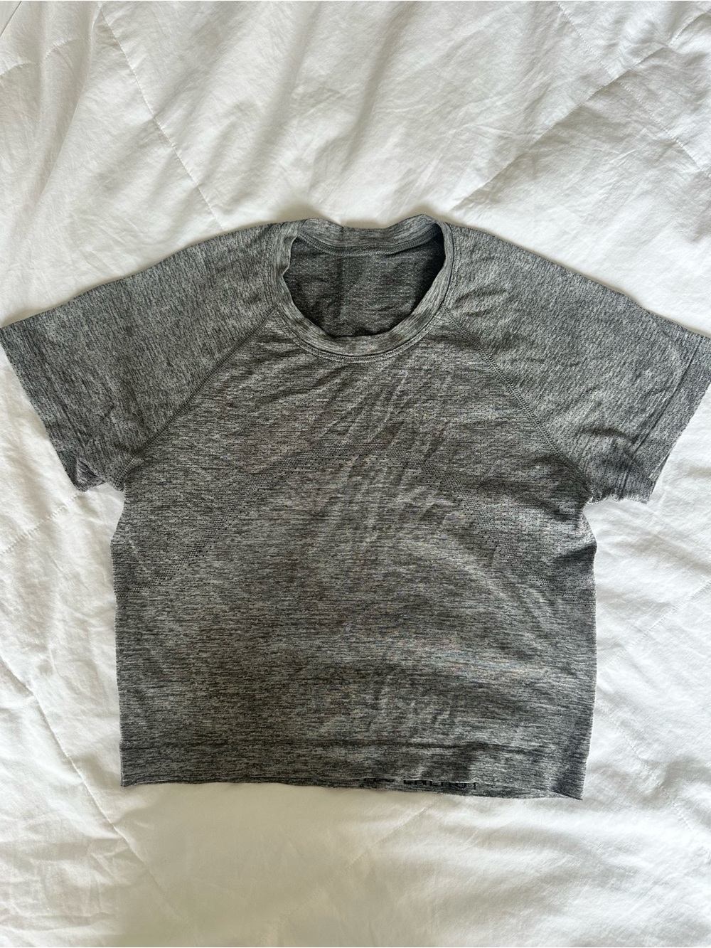 lululemon athletica Gray Short Sleeve Crew Tee